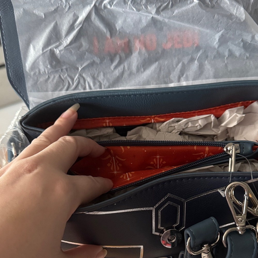 Her Universe Ahsoka Tano Crossbody and Mini Backpack - Picture 10 of 15